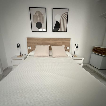 Hostal Merino Jedula Luaran gambar