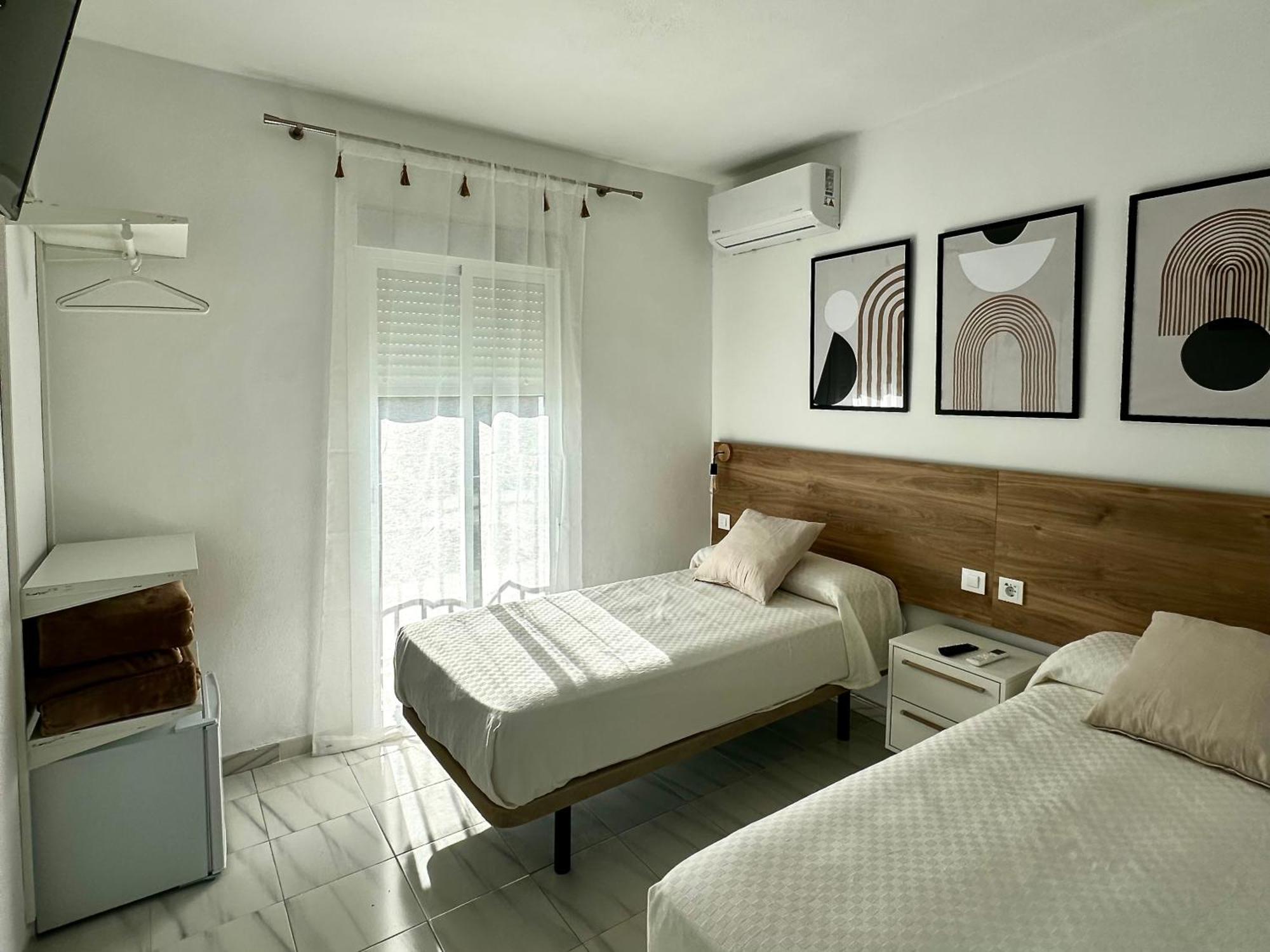Hostal Merino Jedula Luaran gambar
